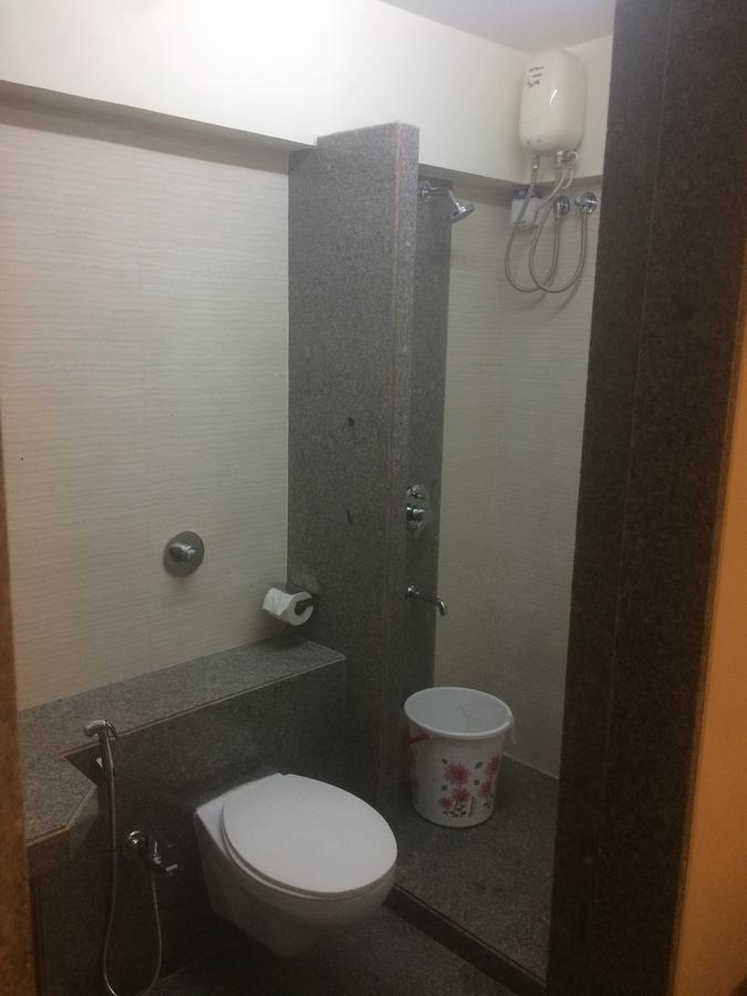 Poonam Hieghts Bed & Breakfast Mumbai Luaran gambar