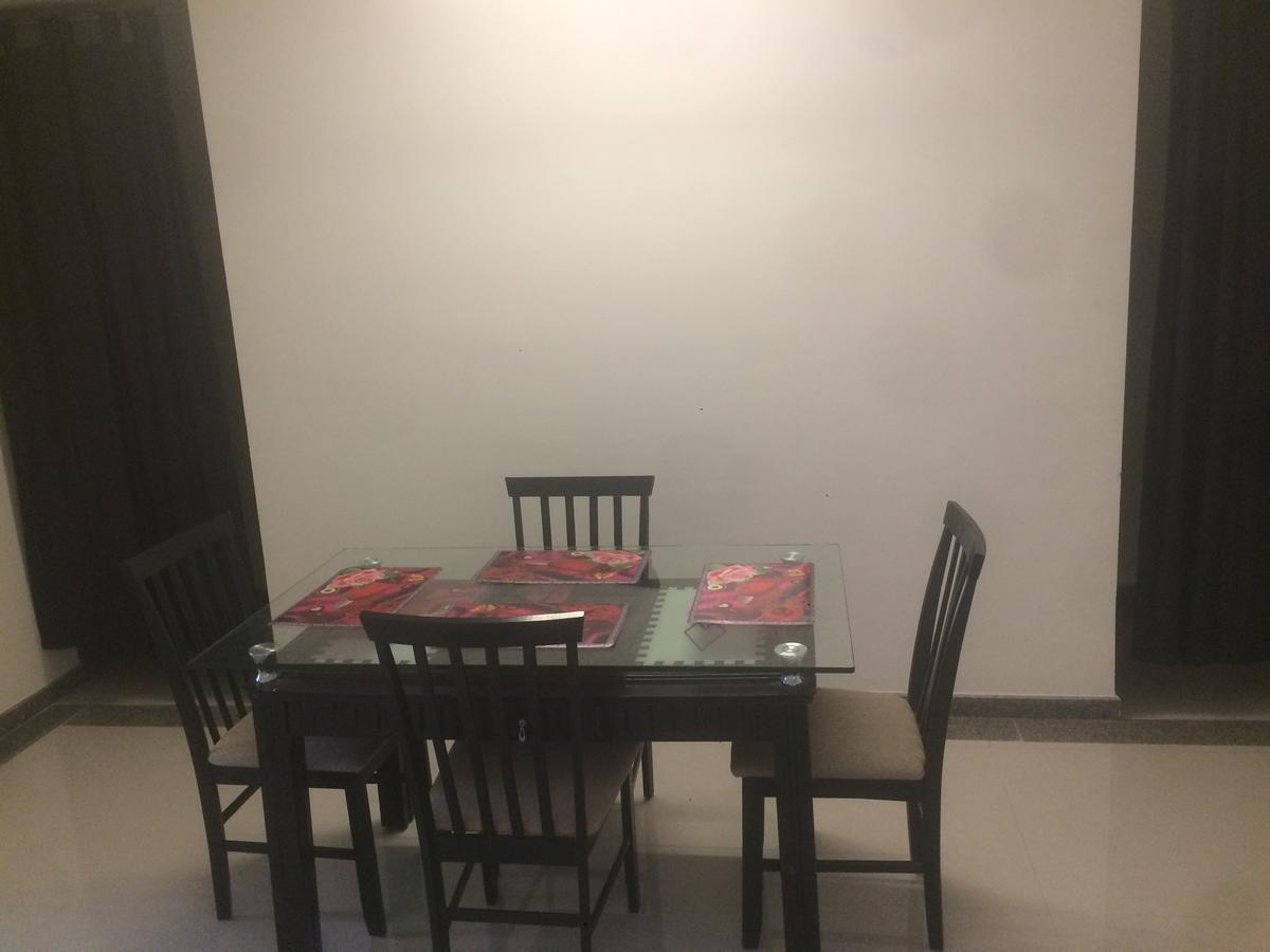 Poonam Hieghts Bed & Breakfast Mumbai Luaran gambar